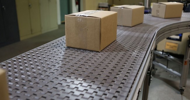 3200 Series with Boxes - Packaging