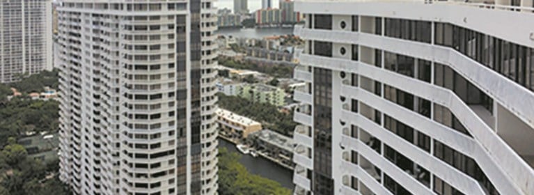 High-Rise Condo